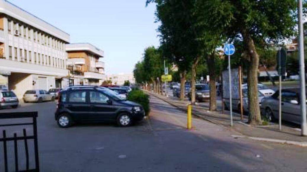 Bunker Degli Inventori Hotel Foggia Exterior photo